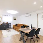 Apartman Oscar & Leo *
