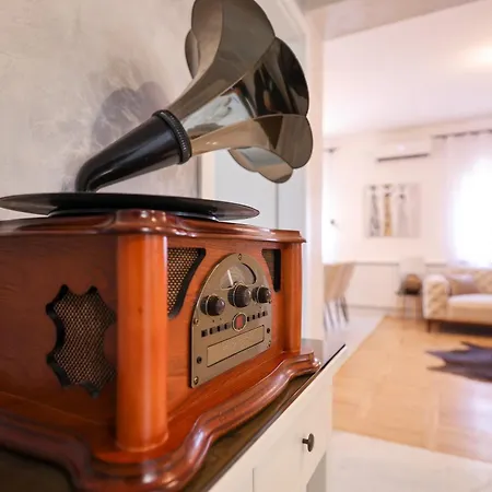 Apartment Oscar & Leo *